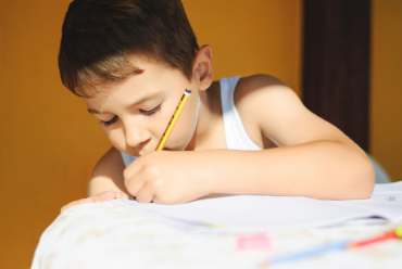 เด็กถนัดซ้าย