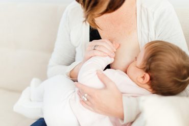 ความสำคัญของการเลี้ยงลูกด้วยนมแม่