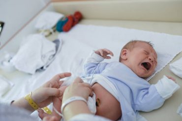 การขลิบเด็ก