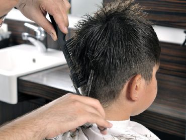 ร้านตัดผมเด็กในกทม.