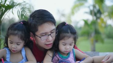 ชีวิตพ่อเด็กแฝด