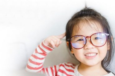 เด็กตาเหล่หรือตาเข