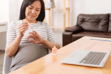 คาใจคนท้องทำเล็บได้ไหม