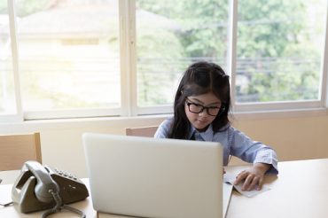 เรียนที่บ้านช่วงกักตัว