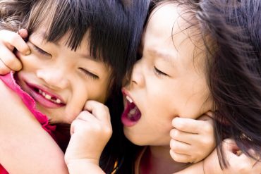 ลูกถูกรังแก พ่อแม่ทำอย่างไร