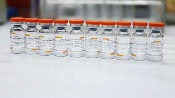 ฉีดซิโนแวคแล้วเป็นอัมพฤกษ์