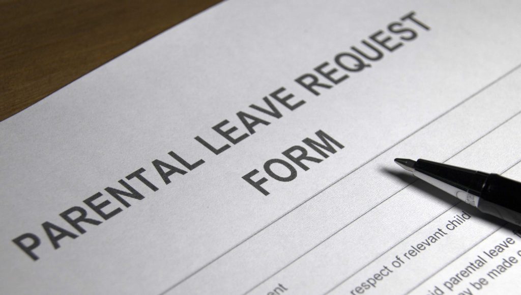 สิทธิลาคลอดของ lgbt