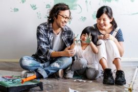10 วิธีในการทำให้ "การรีโนเวทบ้าน" เป็นกิจกรรมสำหรับครอบครัวที่สนุกสนาน