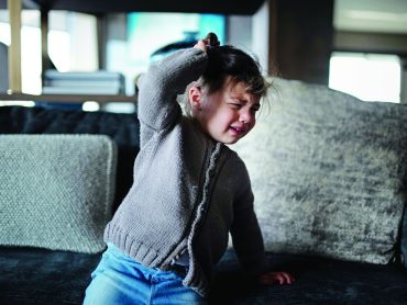 ทำไมลูกชอบตีตัวเอง